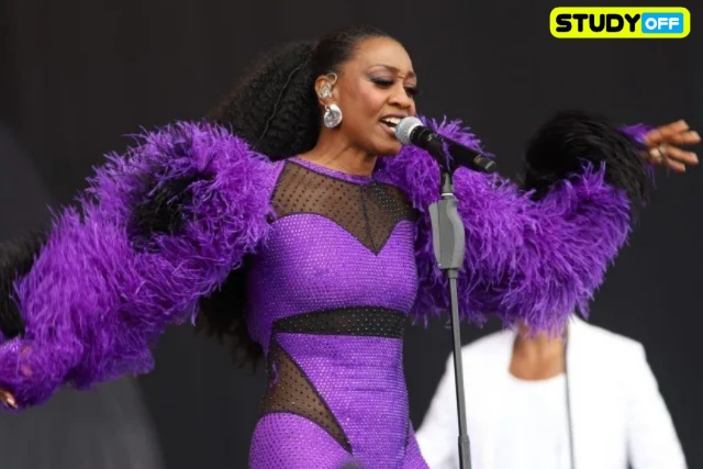 Beverley Knight, diva icon, dazzles the Isle of Wight Festival throng in the heat.