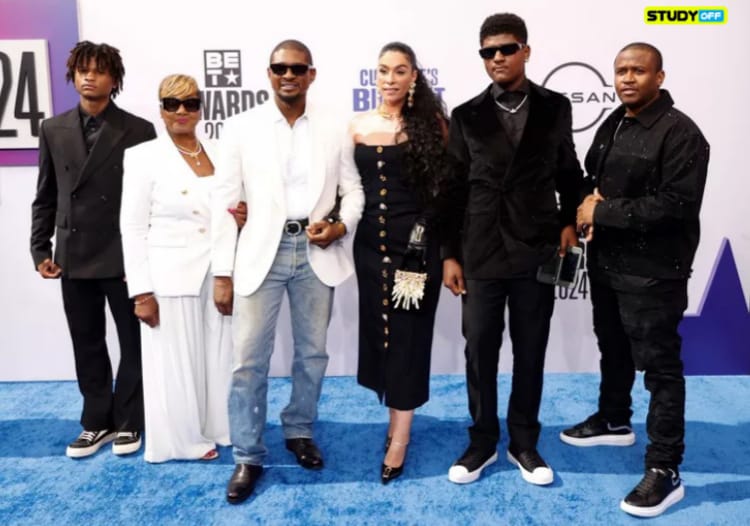 Usher, together with his wife Jenn Goicoechea, mother, and sons, on the red carpet at the 2024 BET Awards while wearing jeans!