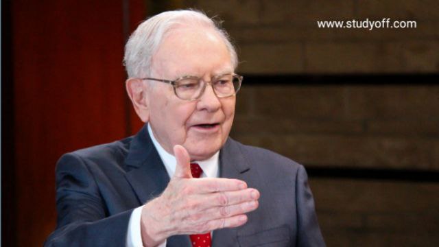 Warren Buffett's Quantitative Stock Analysis of AAPL